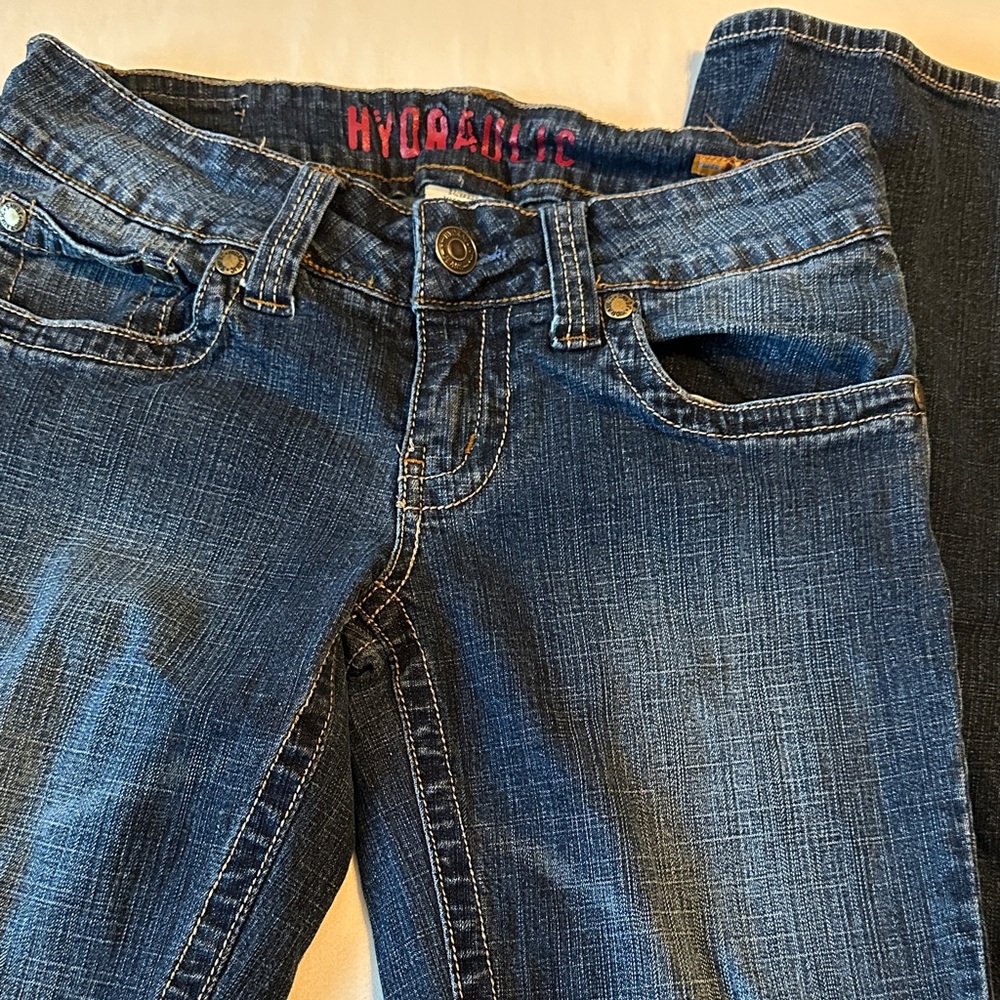 Hydraulic Super Low Flared Jeans